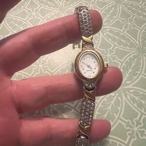 Dainty vintage ladies gold watch with crystal accent $10